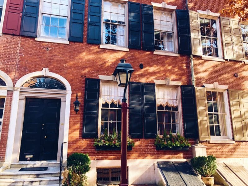 A Historical Tour Through Philadelphia's Old City | Stephanie Fox Blog